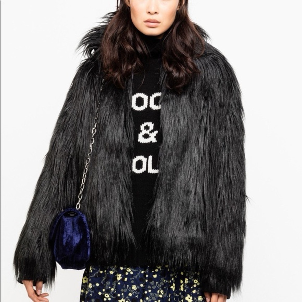 Women's Black Fridas Open-front Faux-fur Coat